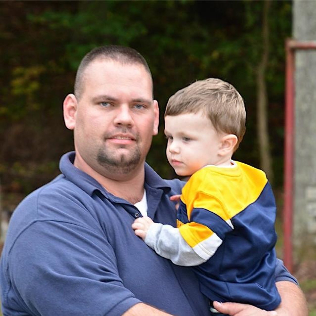 Born and raisesd in the greatest state i know West by god Virginia. I have a two year old who's my life I'm a firefighter EMT anything else just ask