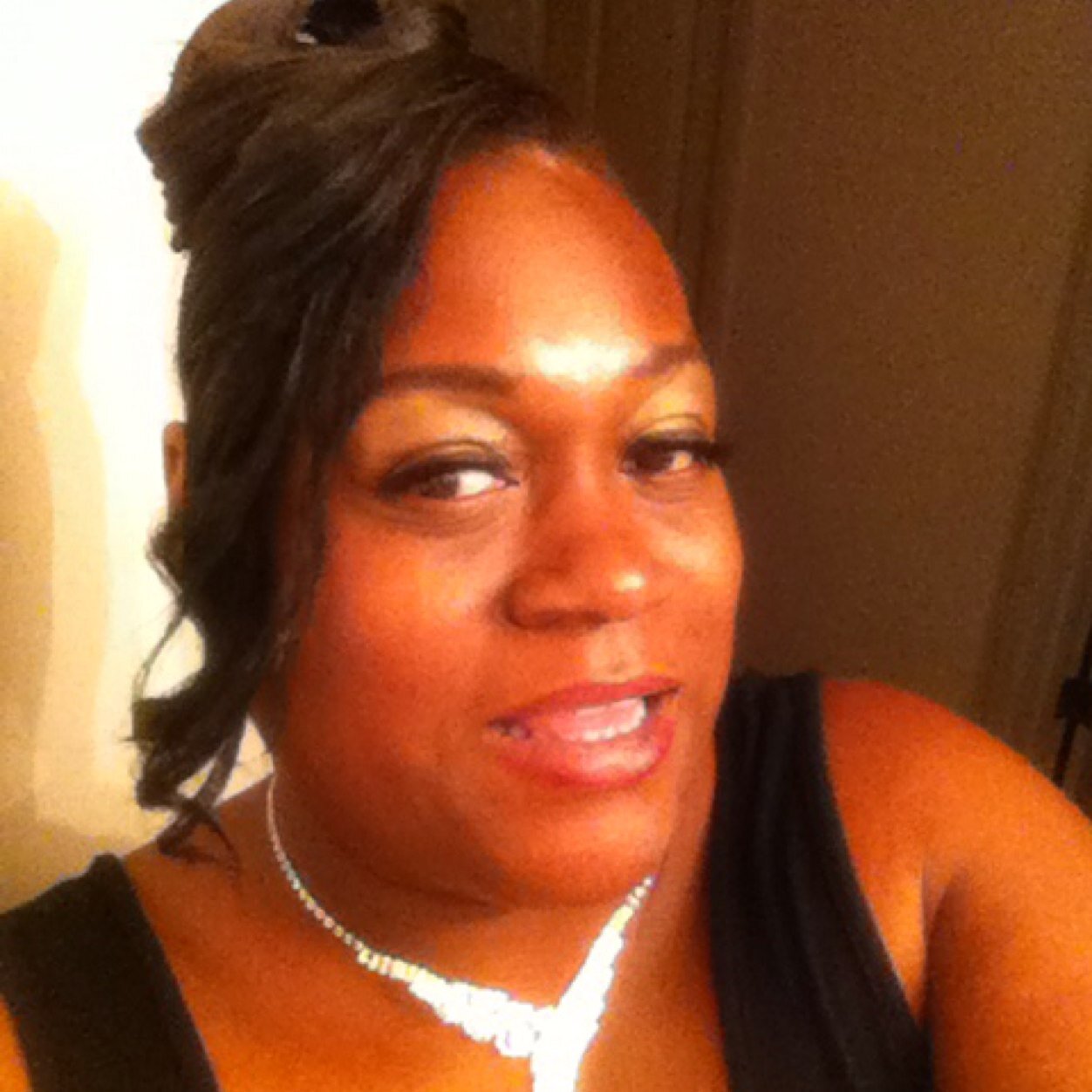 QueenLB6969's profile picture. 