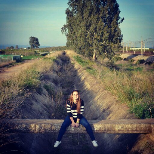 CristiAlvarez96's profile picture. Invierno de 1996. Sevilla. Costa Ballena/Rota Tu antídoto y también veneno. https://t.co/8pS0Wzwt7o