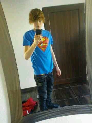 jakeBrussels77's profile picture. I'm 16 usa,  my new kik: jakebrussels7.7,