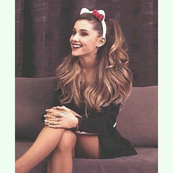 @haaay_leee is the one that gave you this free follow so please go follow her! ty x