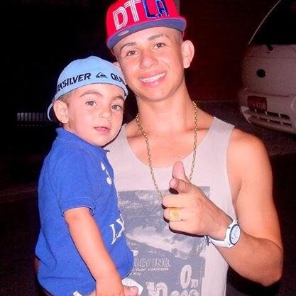 1 Fã clube dedicado ao Thiago oliveira  MC Thiaguinho do Grajaú Desde 25/11/13 em busca de um sonho.Eu sei que um dia chego lá não vo parar ♫ oficializada 29/11