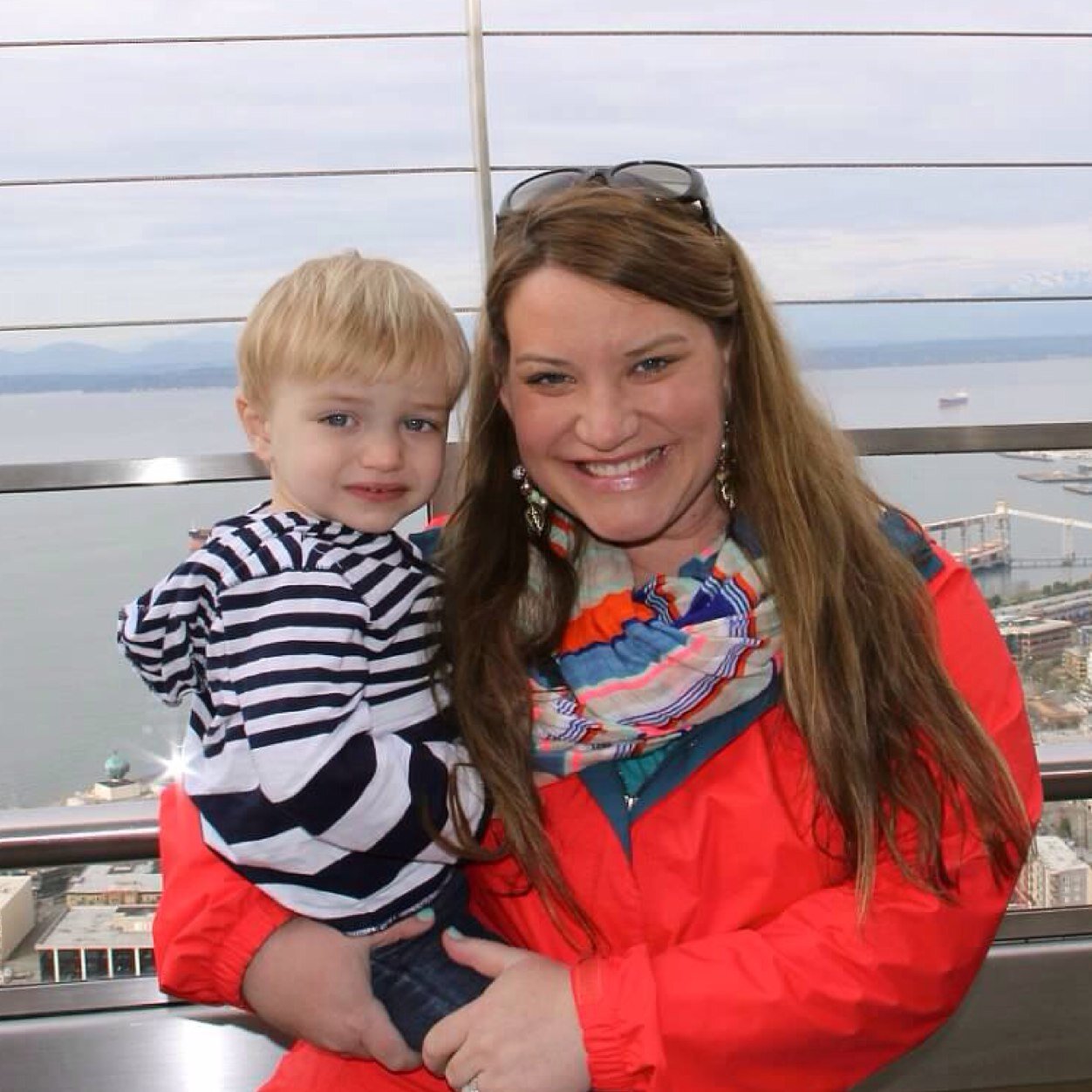 wifey, mommy to the sweetest boy in the world, daughter, sister, friend..... blessed!