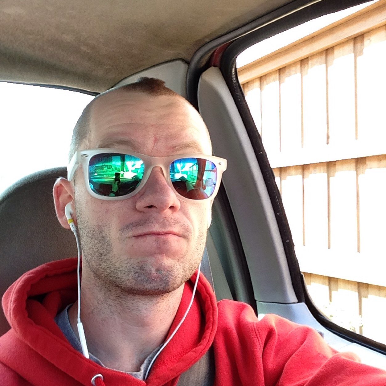 I'm not on here often, but i just recently got into taking the odd selfie picture while riding in a car or some other silly errand. So watch me werk.