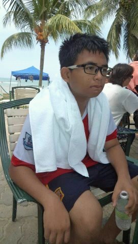 short story ...suatu hari ade budk ni nama dia aiman umur dia 16 thn dia sek dkt smk laslle ...dia main bola tampar untuk mssd cita cita @@ the and ™