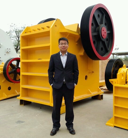 Stone Crusher Machine for Quarry/Mining and Construction.