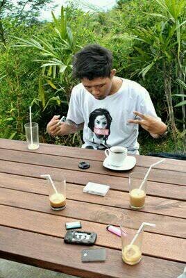 tombol234's profile picture. kalau mau ada yang penting bisa hub 085779374805