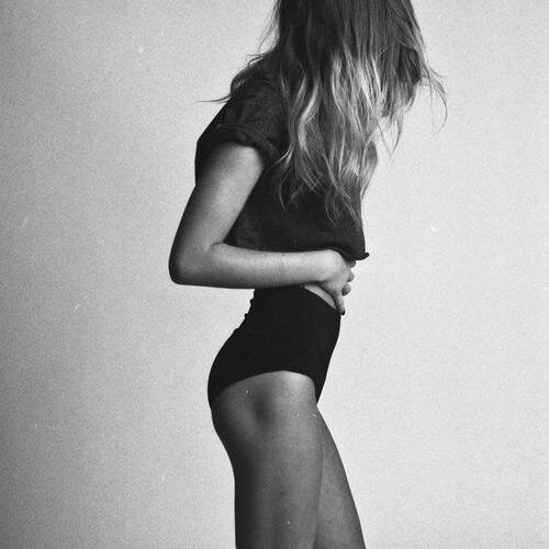 KEEP CALM AND SMOKE WEED. Soy una gorda hipopotama obesa. Sueño y lucho por tener el cuerpo perfecto.