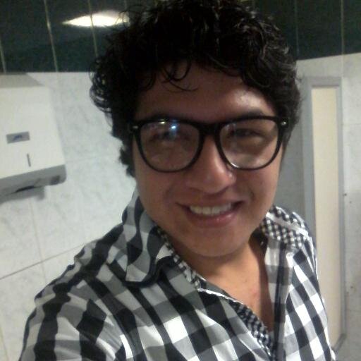 Si tu cuerpo te pide alcohol, sexo y lujuria, dáselos pues lo necesita. Si no lo pide, obligalo para que sepa que no se manda solo.