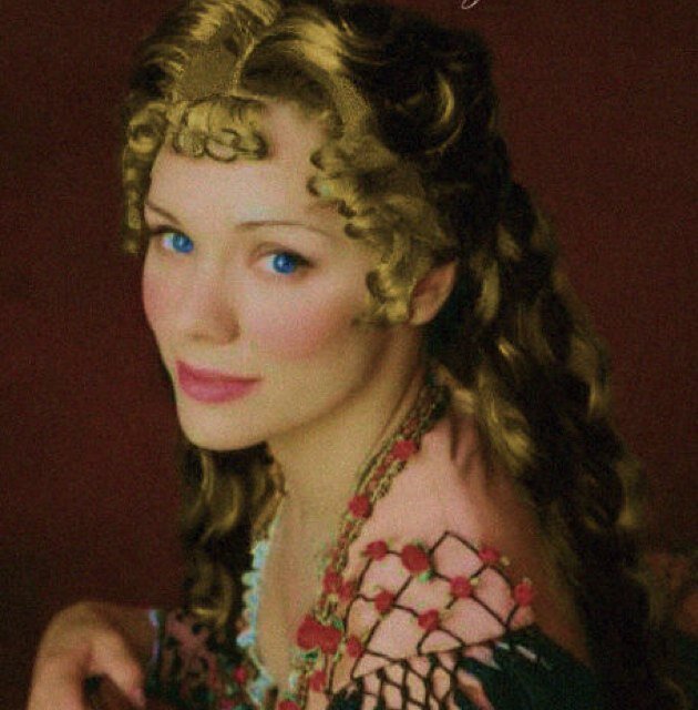 Soprano from Uppsala in Sweden. Orphaned and now living in the Paris Opéra.