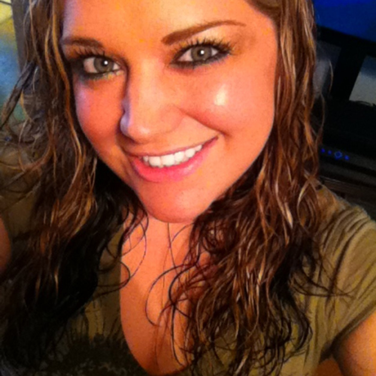 NicoleFox0313's profile picture. 