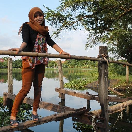 Kebahagiaan orang tua ku adalah kebhagiaanku