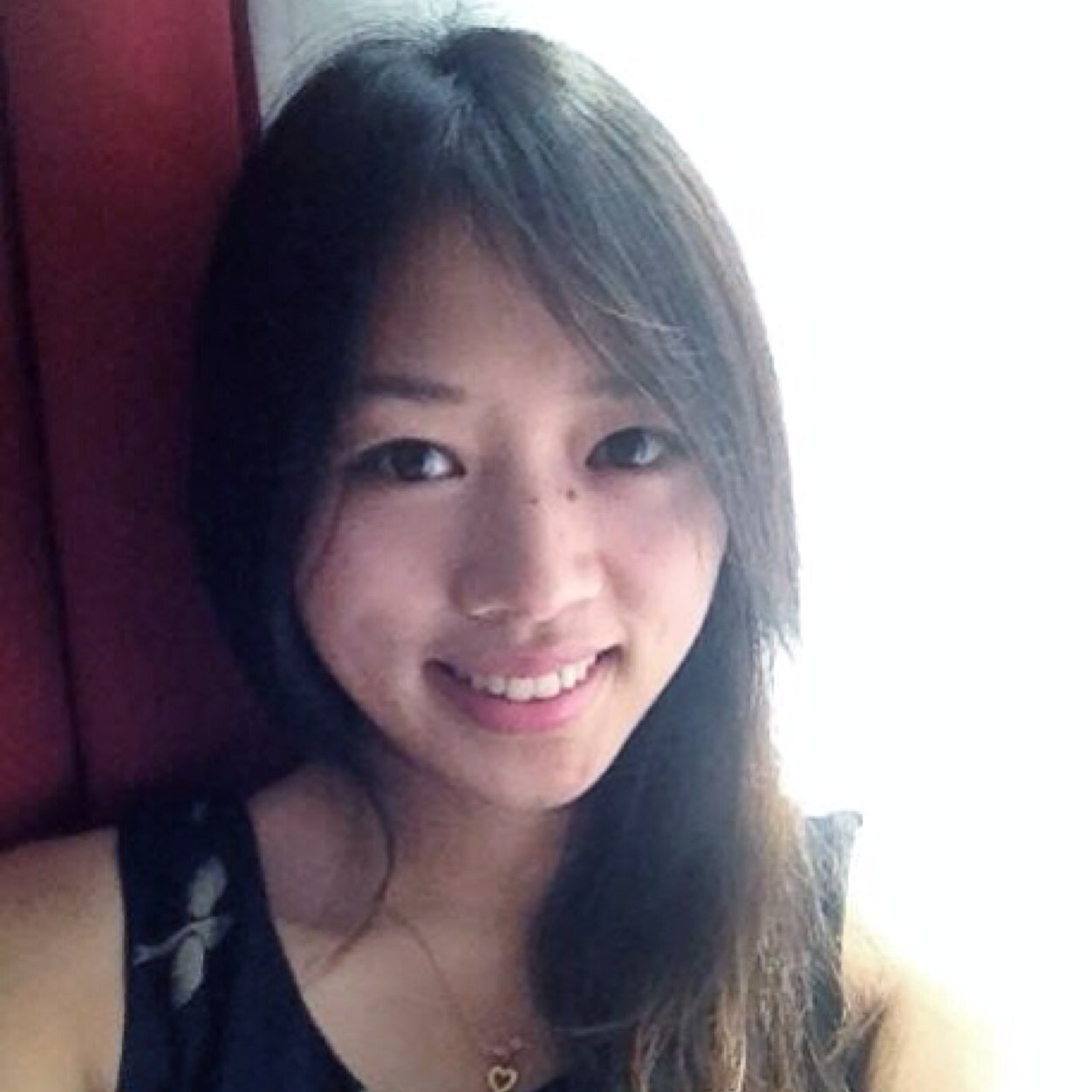 Yvonnne47's profile picture. Accredited Practicing Dietitian, baker, food enthusiast, dreaming of combining the art of nutrition with a love of baking