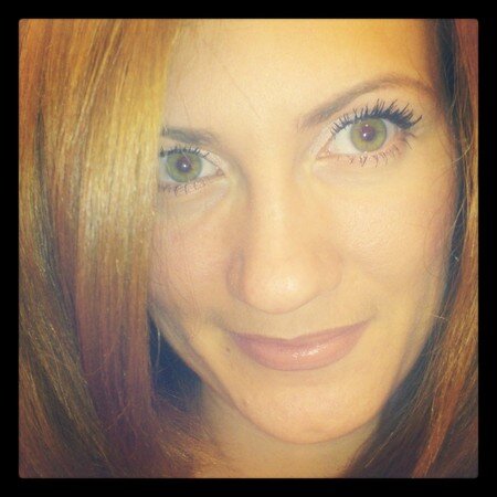 TolyKovalYulya's profile picture. Жить нужно ради той, которая будет любить тебя до конца твоей жизни, которая будет беречь твое сердце, будет смотреть в твои глаза с