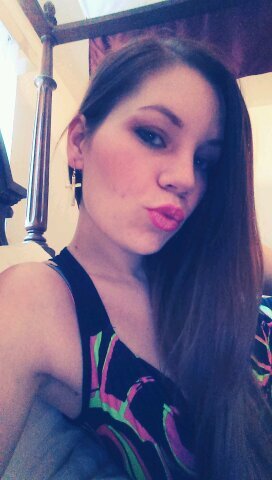 I'm a mother to 1 an hopefully one day soon a stepmother to four. I love my life my man David an my family