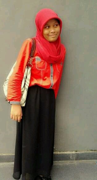 FatihaniB's profile picture. 94Octoberseventeen