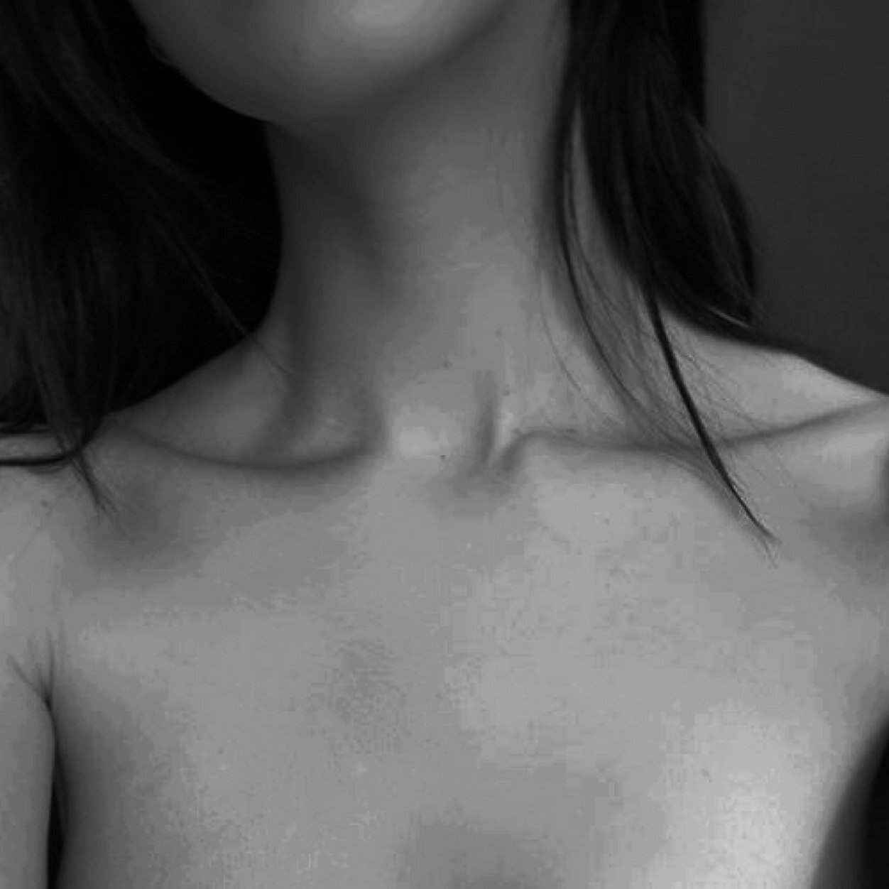 you only missed my voice
when nobody else called you.