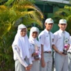 Menuntut ilmu setinggi-tingginya || Mencari jawaban atas masalah kehidupan yang ada untuk keadaan yang lebih baik