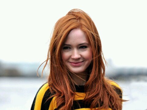 Hello my Name is Amy Pond. I've waited 14 Years for the Doctor and he come back to me. I Iove my Husband Rory. [RP 18+, Bi, MVRP]