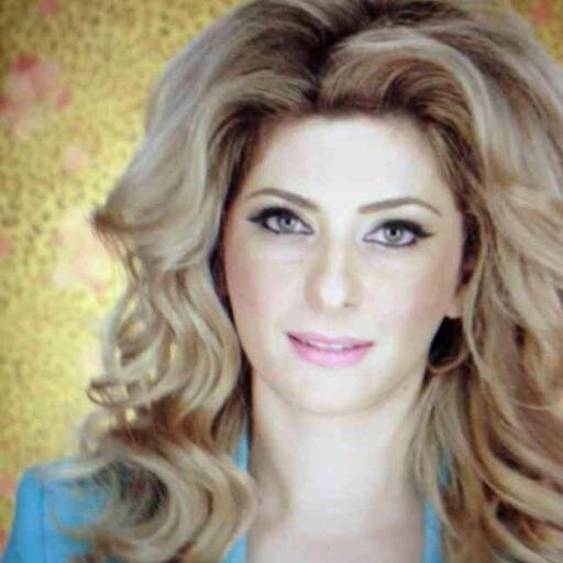 BaraaAlaa3's profile picture. student of electrical engineering intraeted fation,makeup,models...and many things ilove ^ ^