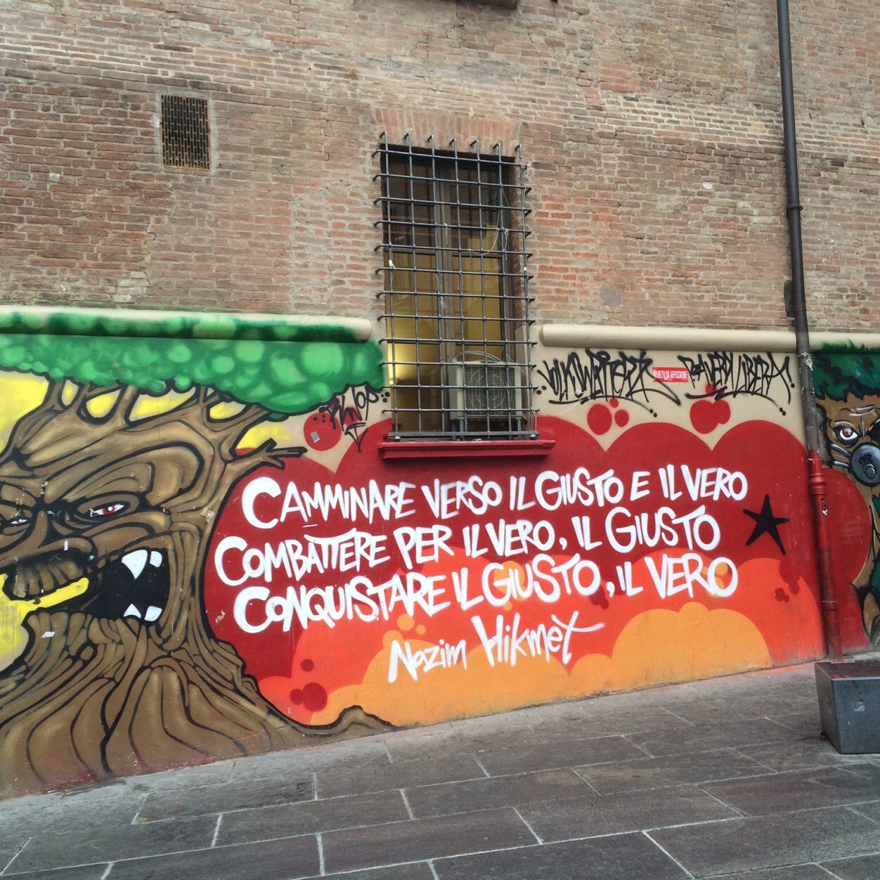 simonebor's profile picture. 