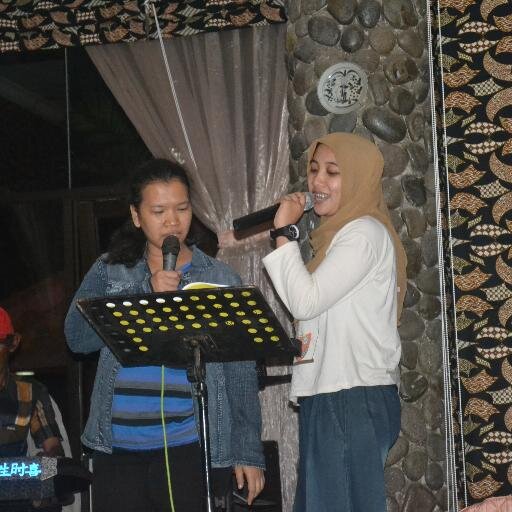 jd org yg sabar, giat berkerja, eazy going ajah,. hehe