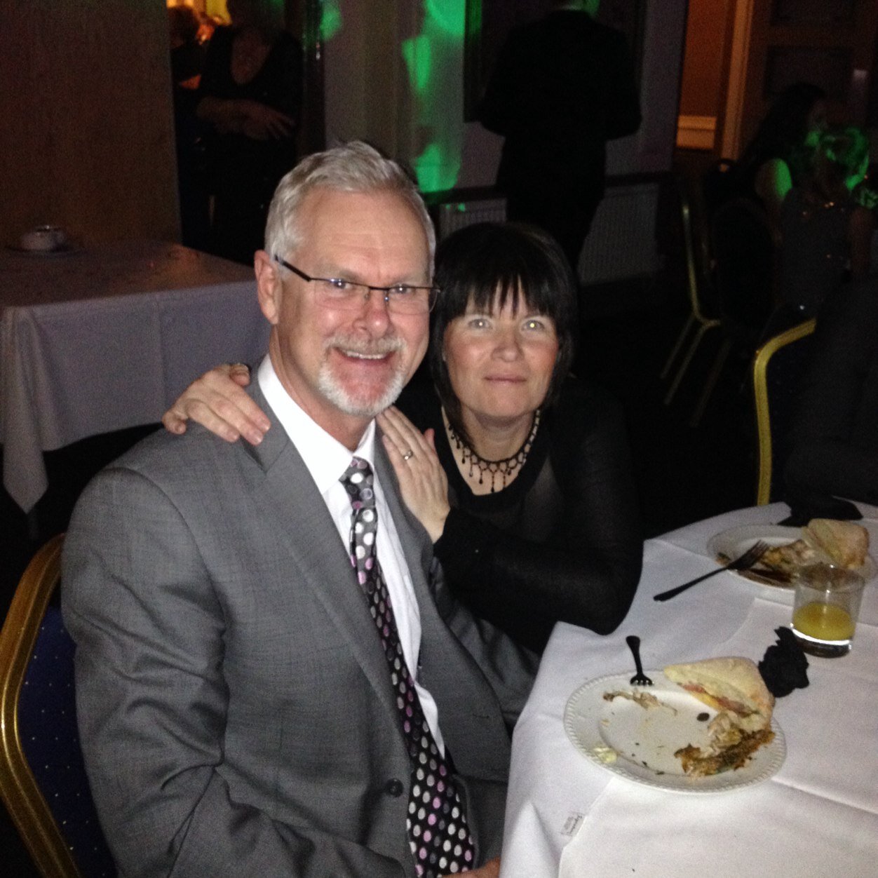 MarkRightview's profile picture. 