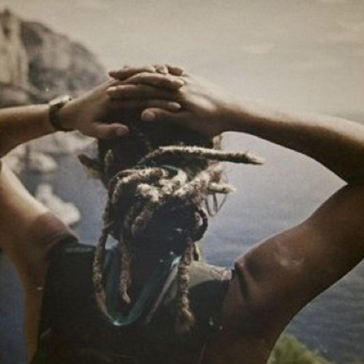 ChillledVibes's profile picture. New account, Open your mind... ▲