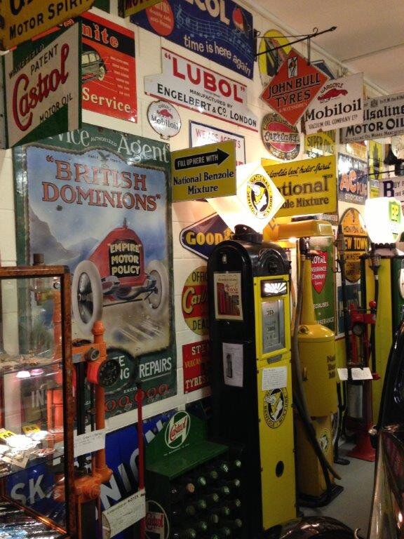 Specialist auctioneer of vintage and classic cars, motorcycles and automobilia. Europe’s largest auctioneers of automobilia.