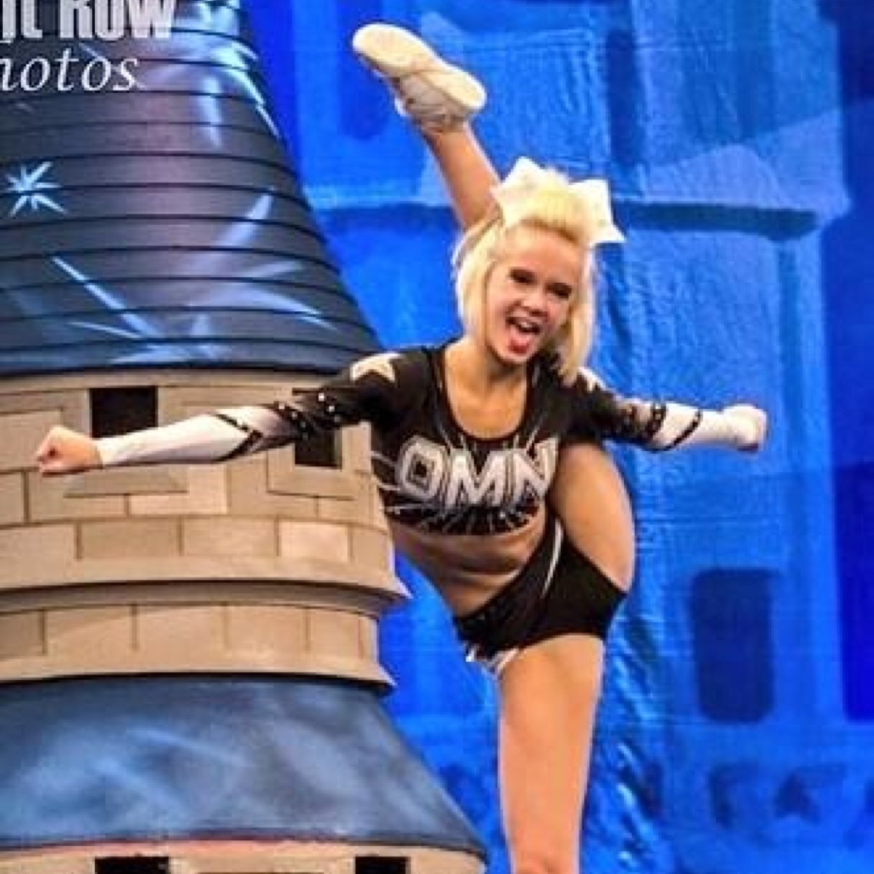 2 Fierce 4 U ✨