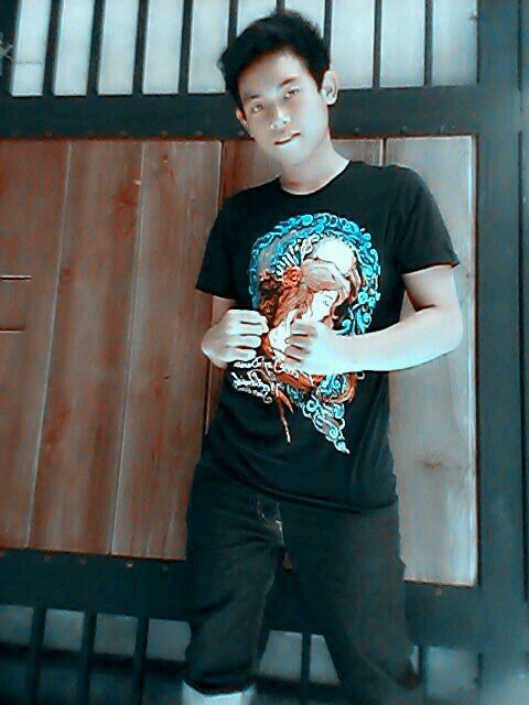 KurniawanEde's profile picture. 