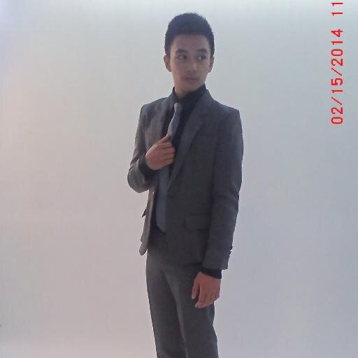 Mikael_Ross's profile picture. living the life.. :)