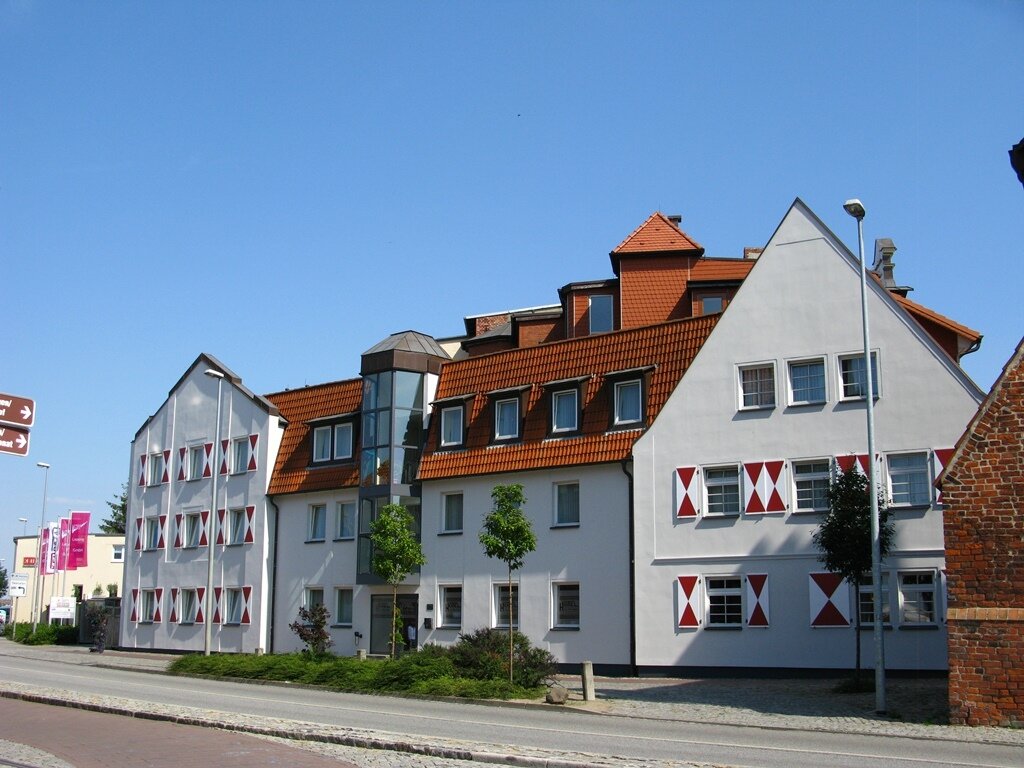 AmAltenHafen's profile picture. Hotel Am Alten Hafen Wismar OHG, Wismar - 
Spiegelberg 61-65 -           
23966 Wismar - 
Tel 03841 42 60 - info@hotel-am-alten-hafen.de