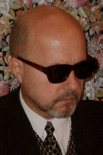 Generalyst133's profile picture. Живу в Радость