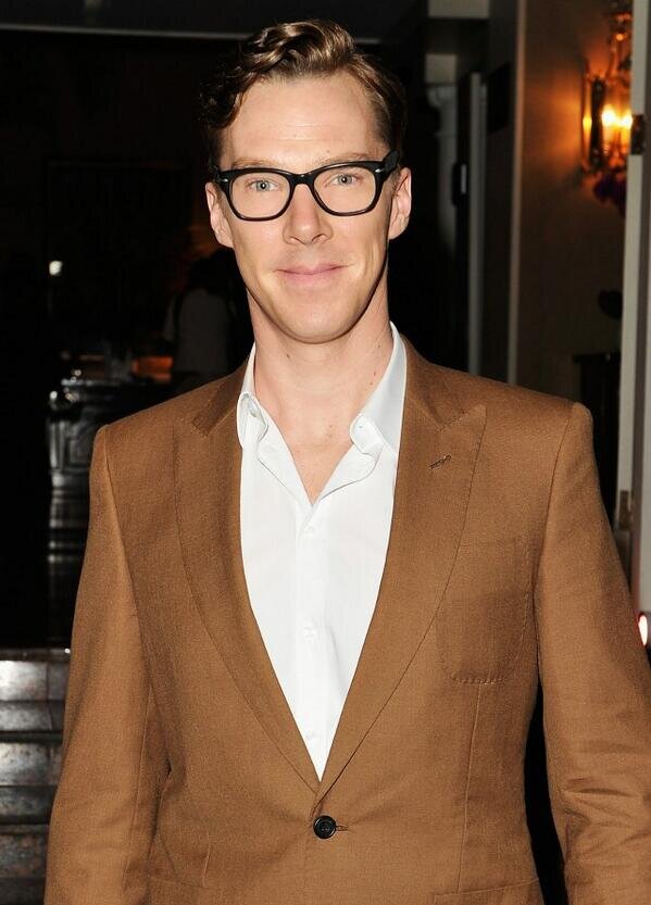 free follow from @dorkcumberbatch bc you are rad