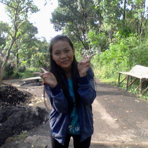hati aku sekarang sakit. dan tak bisa di sembuh kan lg

follow twitter aqu @panca_nurul