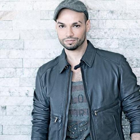 BIENVENID@S al twitter OFICIAL de FANS de PACO ARROJO en ESPAÑA -- También estamos en FACEBOOK https://t.co/qghLasDcMr
