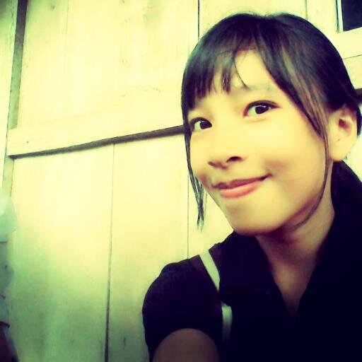 i ♥ jesus ♥ name ♥ my family ♥ friend @Aiko_Khezia @Aiko_Eyen @Ericha_bua @debby ♥God Is Love♥