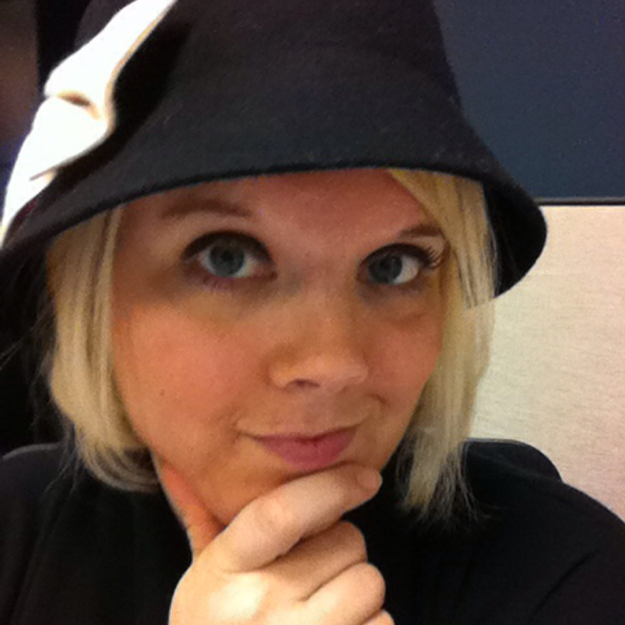 Office flunkie by day, theatre junkie by night.