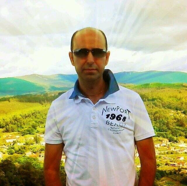 toniporte's profile picture. ciclo superior Electronica y Informatica; Auditor Calidad.