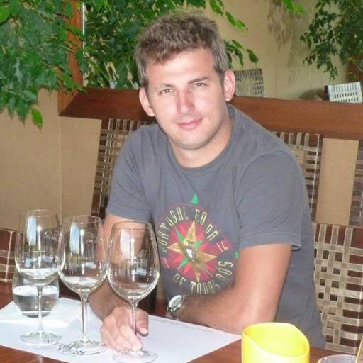 Fedeferreyraok's profile picture. Sommelier y Bartender....  Encargado en Vinoteca Dvino ( Paseo Del Buen Pastor)  Encargado de Degustaciones Cordoba,  Amante del buen vino y whisky.
Matador CAT