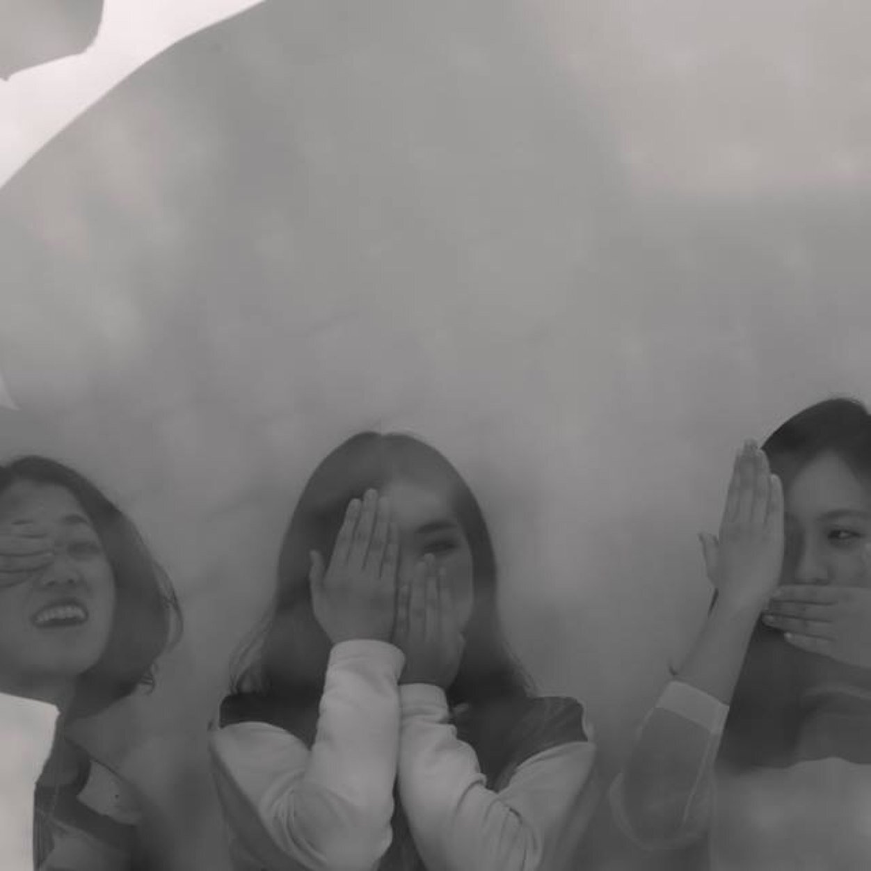 fancy_numnum's profile picture. バンド fancy num num(ファンシーナムナム) の公式ツイッター 2017/7 フリーペーパーONAKA TAPTAP配付中！