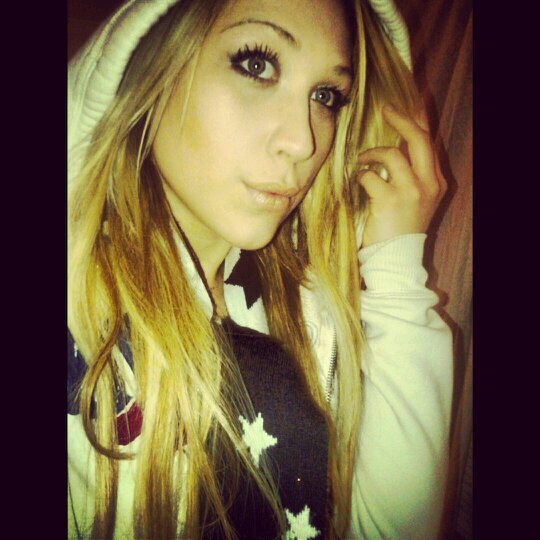 Everything that drowns me makes me wanna fly.