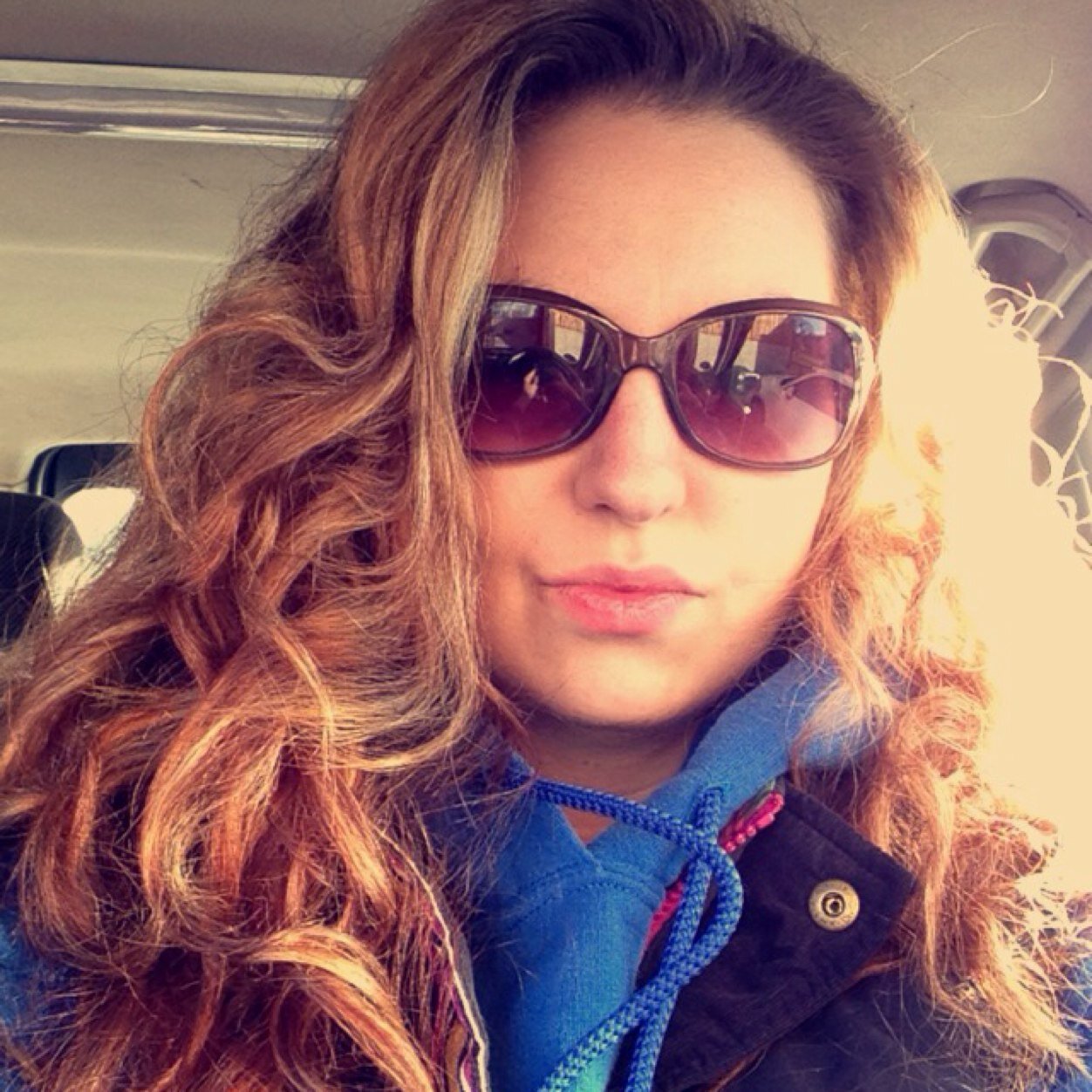 kaylesn88's profile picture. im 25 from crewe, have 3 horses that are fab, always up for a laugh and a good time! Give me a tweet, i dont peck... Hard :) x