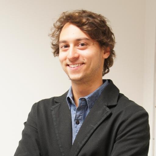 Jeune journaliste automobile bourré de talent (et d'un peu d'humilité)