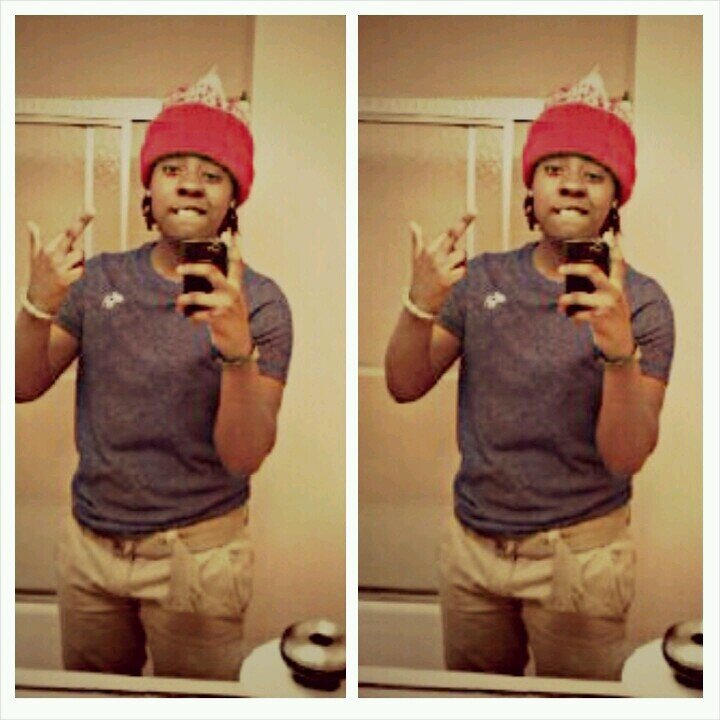 Real Nigga , Eating Seeds With The Flyest Bitches ✈✌  , Im Winning , So Im Straight ✘