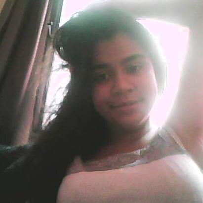 eu adoroo# comer# adoro# canta# i adoro# sair #adoro fazer compras uhhh :)i adoro#fazer novas amizades #i adoro #ler #adoro uma picininha #