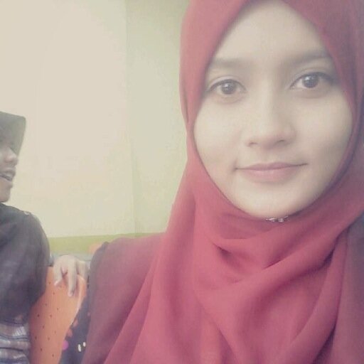 Nadia_Sabriena's profile picture. Love my Family, Mama & papa, Rian, ade Shita :* love u