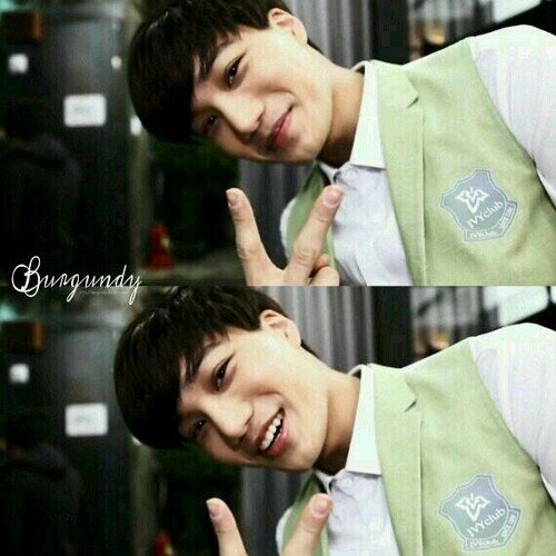 จงอินนี่คนนี้ใช่เลย มาคุยด้วยกันเถอะฮะ~ .ส่งจูบ ^[++++]^ [สถานะ::โสด]