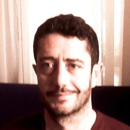 vincenzofoggia's profile picture. Non seguitemi, mi sono perso anch'io